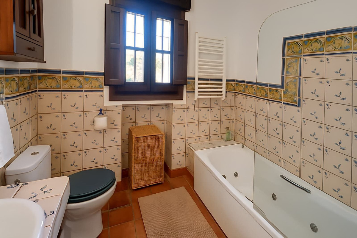 Property main view 40