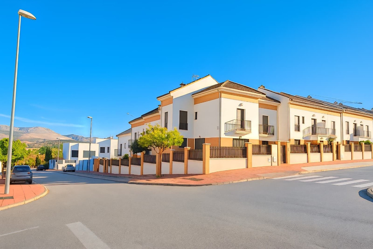 Huis te koop in Ronda | 4 slaapkamers H5225500