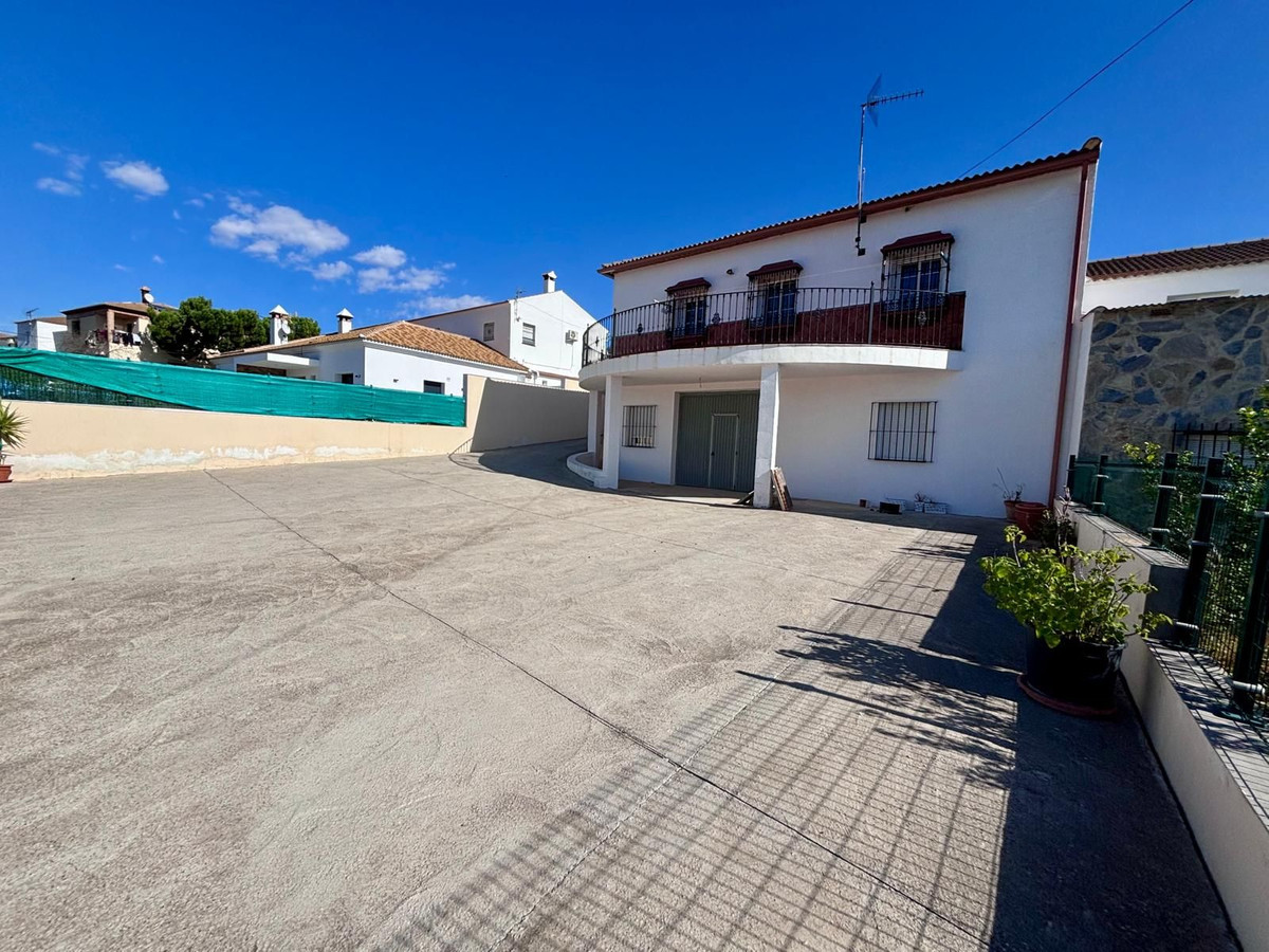 Finca - Cortijo te koop in Ronda | 4 slaapkamers H5228764
