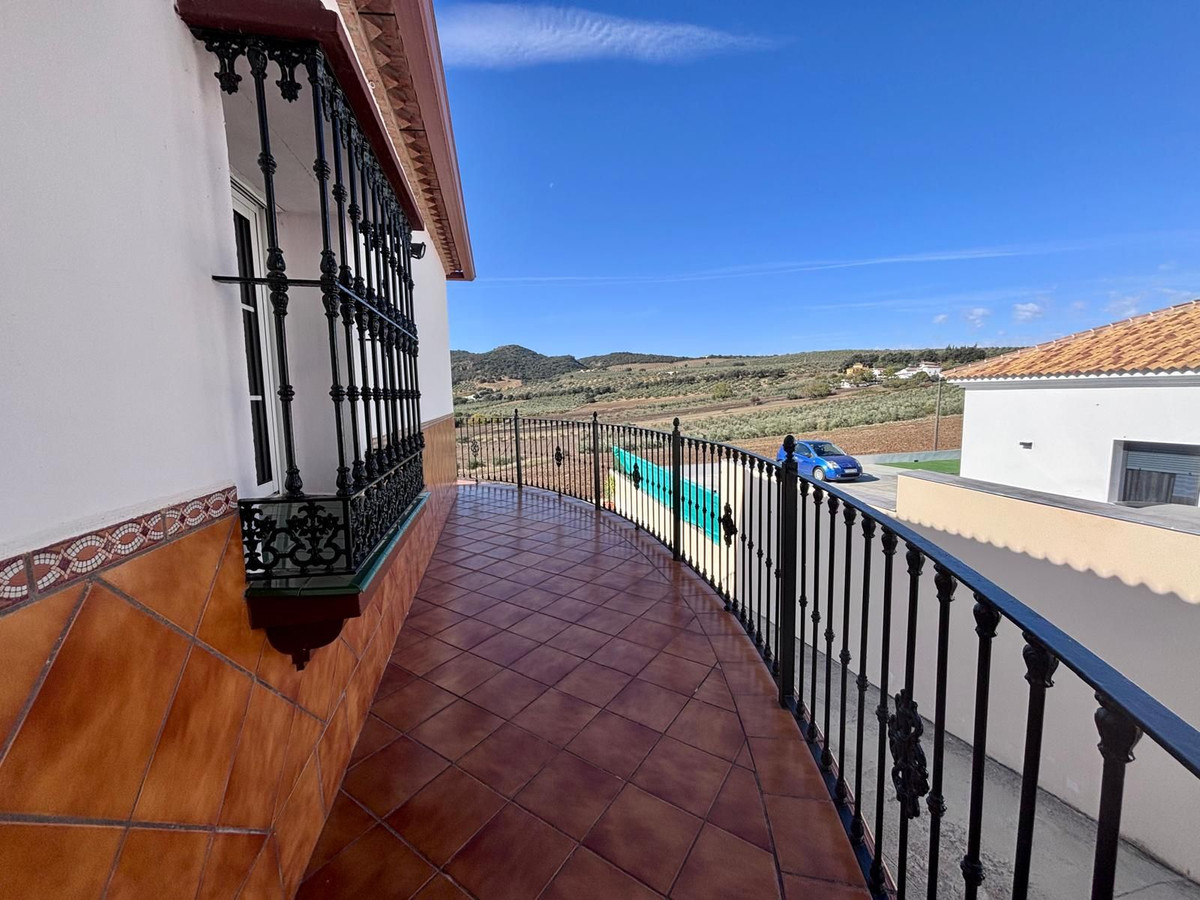 Finca - Cortijo te koop in Ronda | 4 slaapkamers H5228764