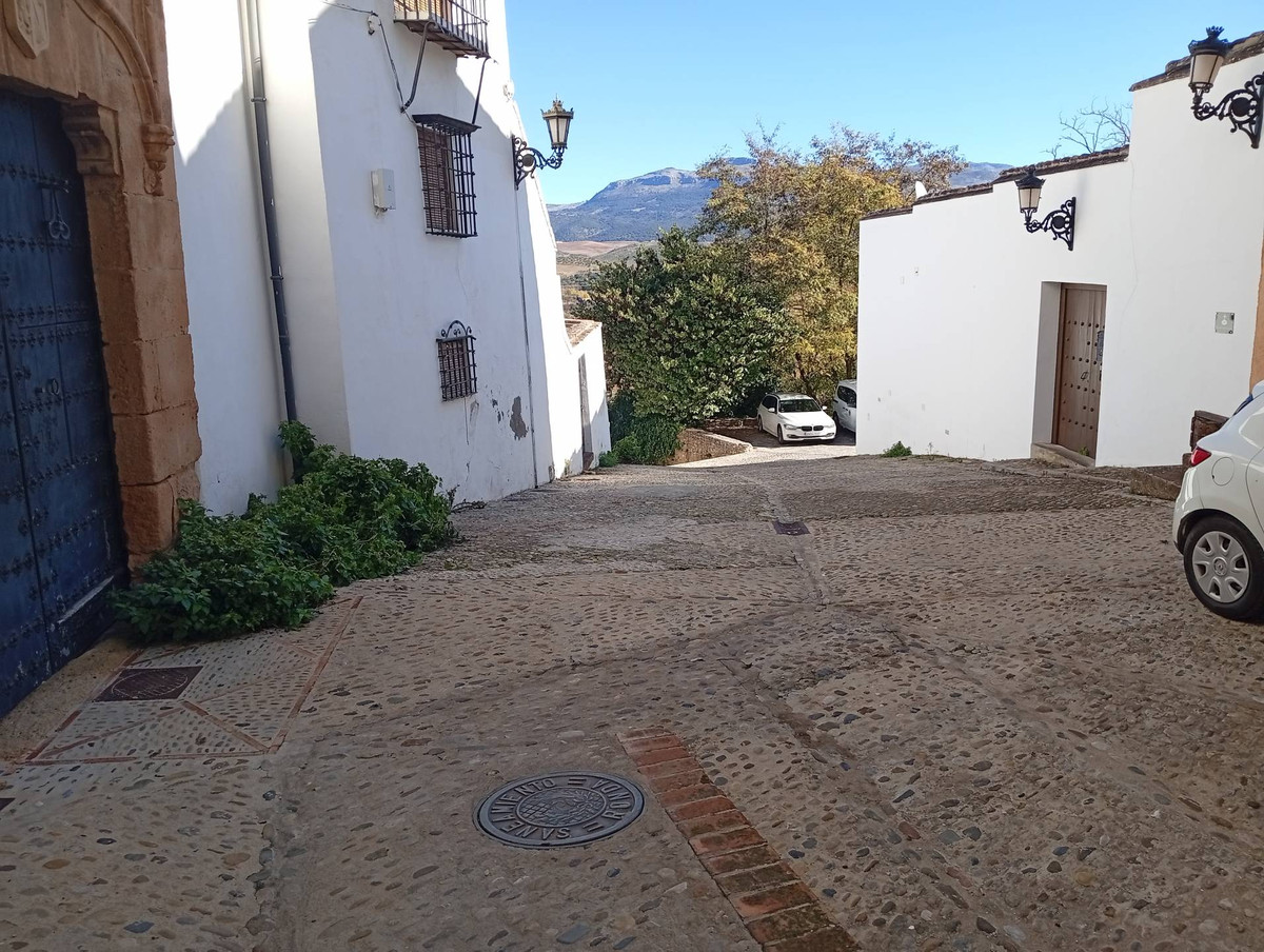 Geschakelde Woning te koop in Ronda | 6 slaapkamers H5237149
