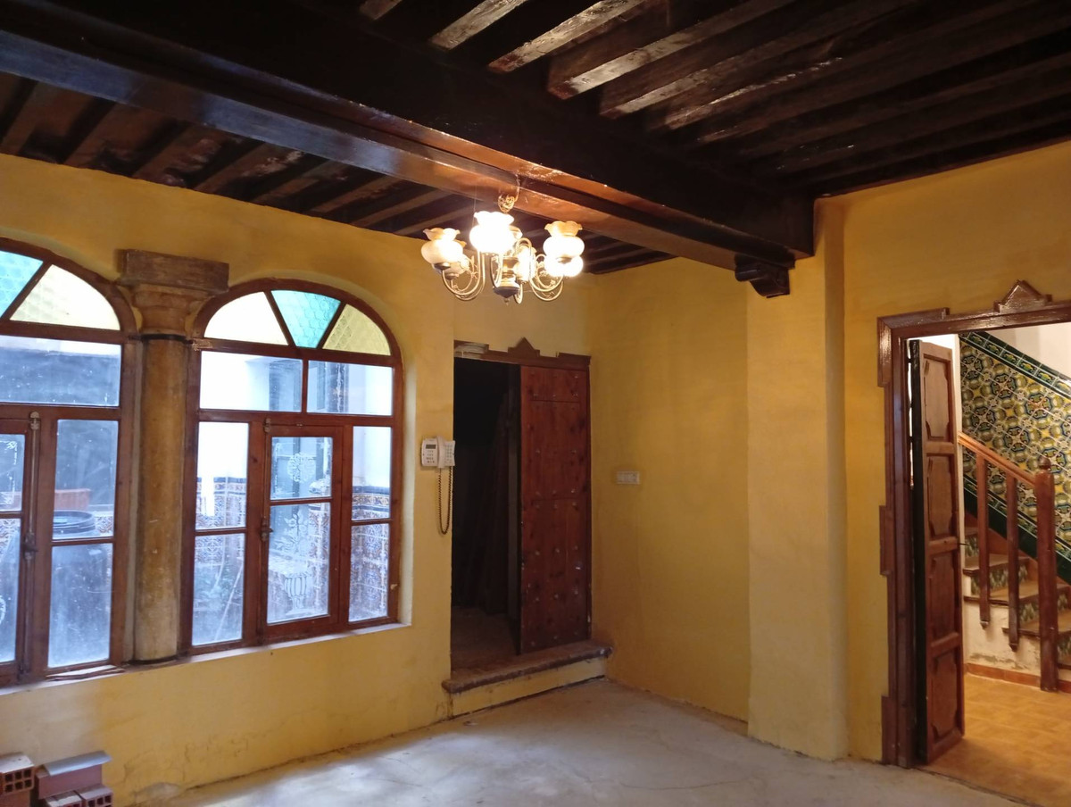 Geschakelde Woning te koop in Ronda | 6 slaapkamers H5237149