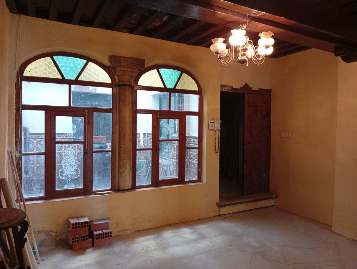 Geschakelde Woning te koop in Ronda | 6 slaapkamers H5237149