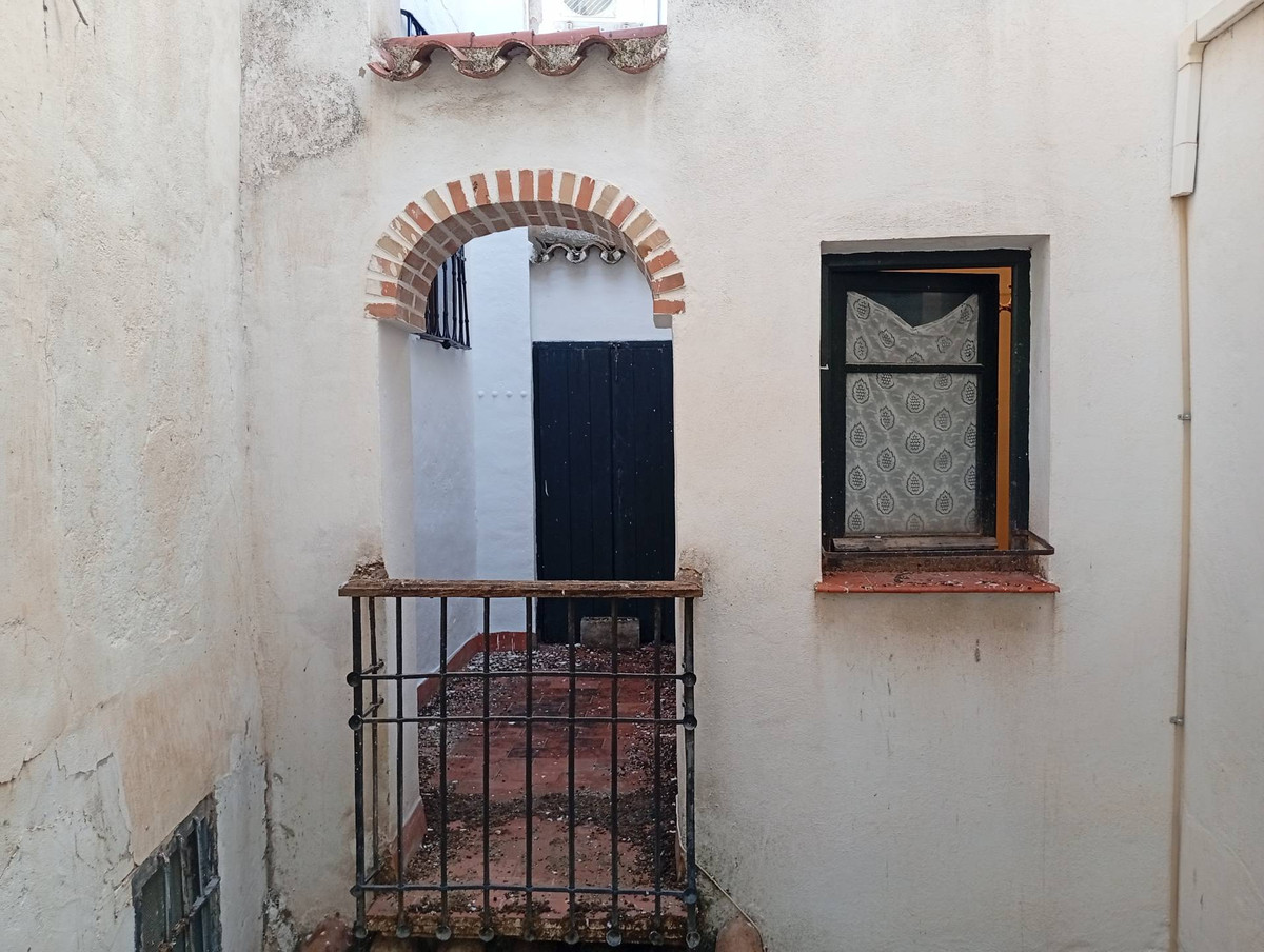 Geschakelde Woning te koop in Ronda | 6 slaapkamers H5237149