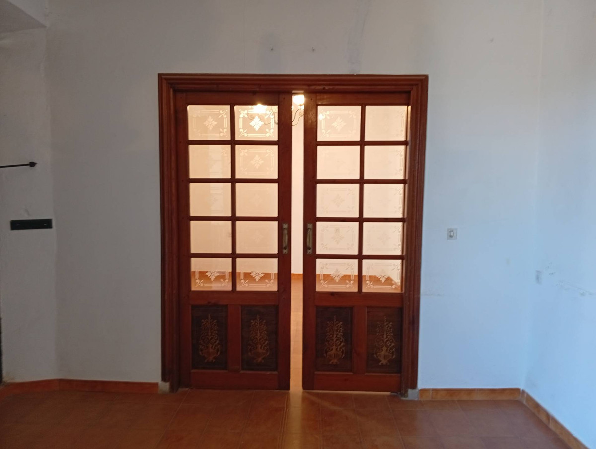 Geschakelde Woning te koop in Ronda | 6 slaapkamers H5237149