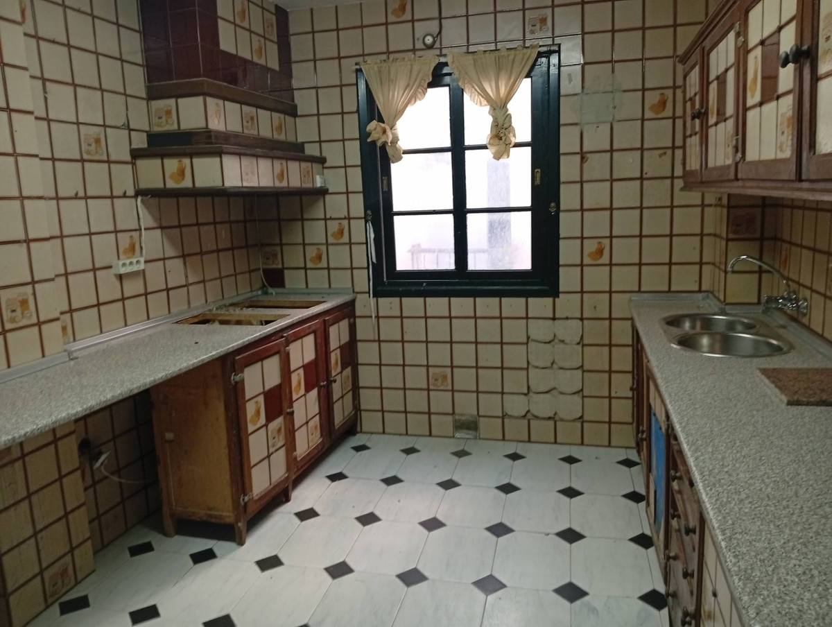 Geschakelde Woning te koop in Ronda | 6 slaapkamers H5237149