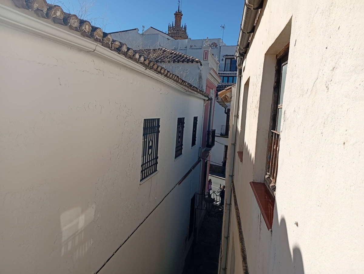 Geschakelde Woning te koop in Ronda | 6 slaapkamers H5237149