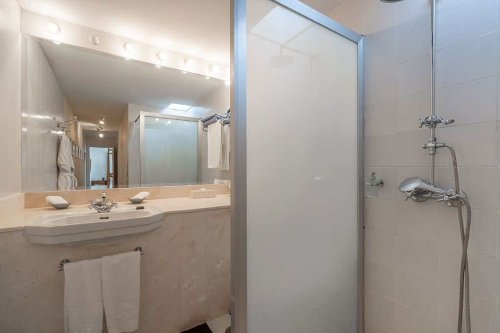 Finca - Cortijo te koop in Ronda | 8 slaapkamers H5248069