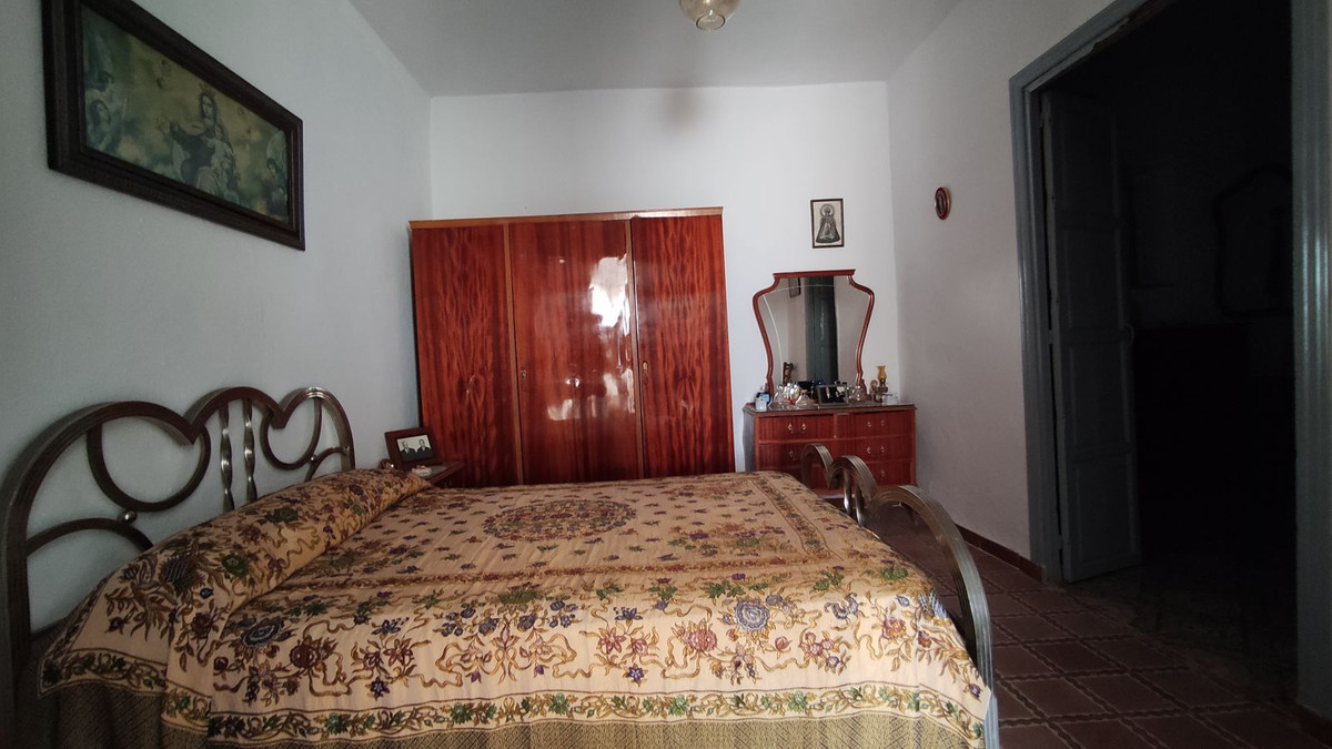 Property main view 36
