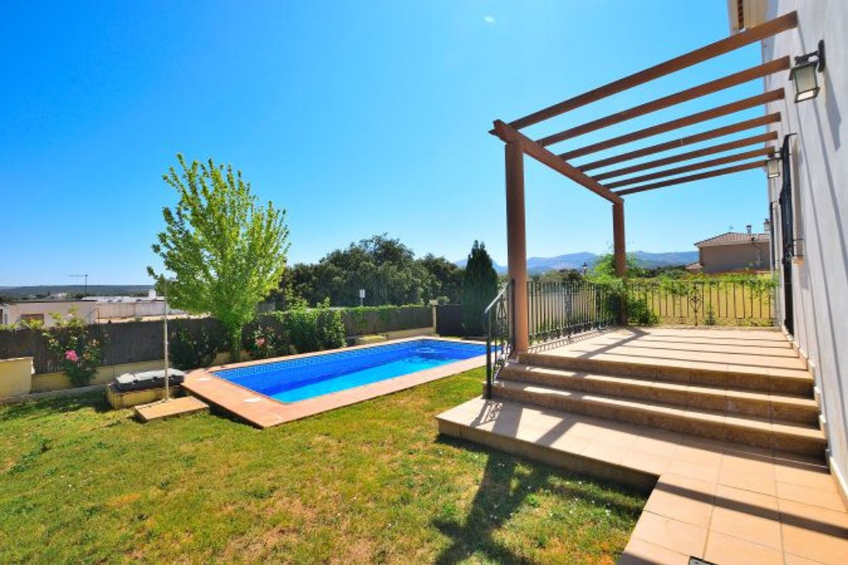 Property main view 4