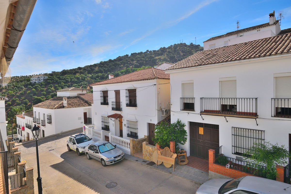 Geschakelde Woning te koop in Ronda | 4 slaapkamers H5417824