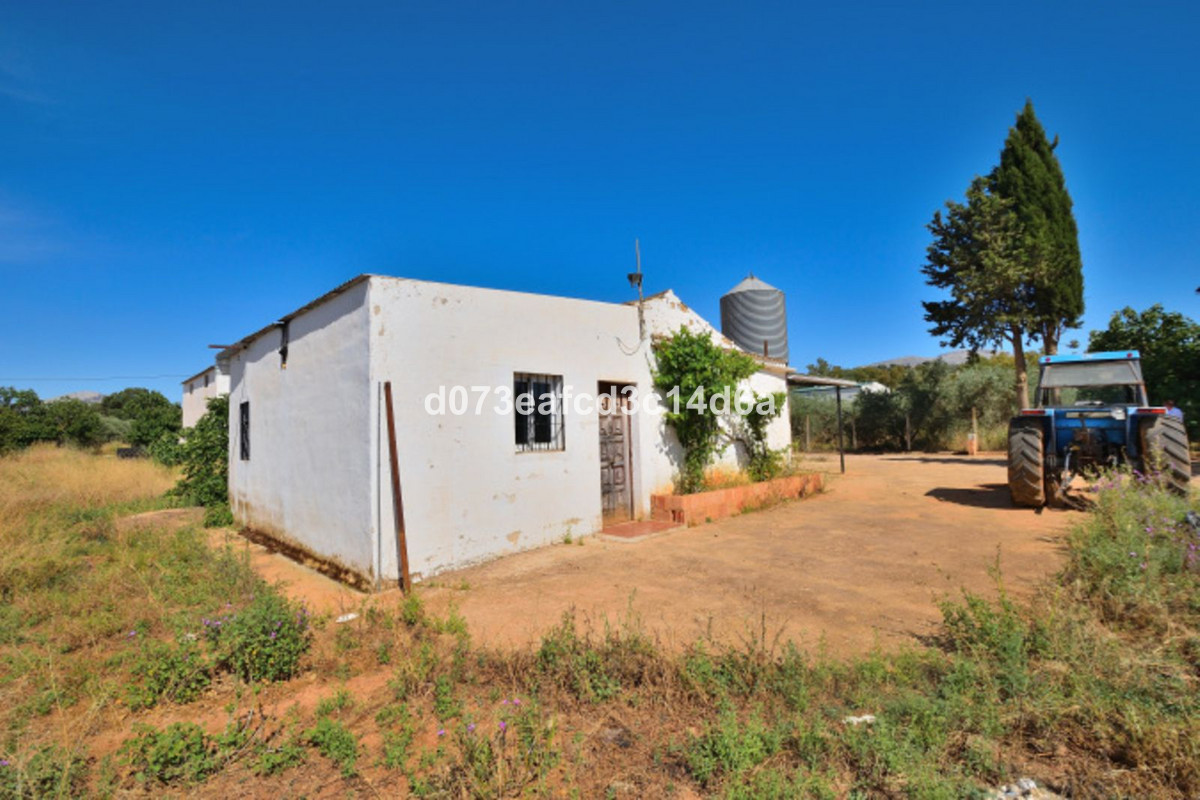 Finca - Cortijo te koop in Ronda | 1 slaapkamers H5438371