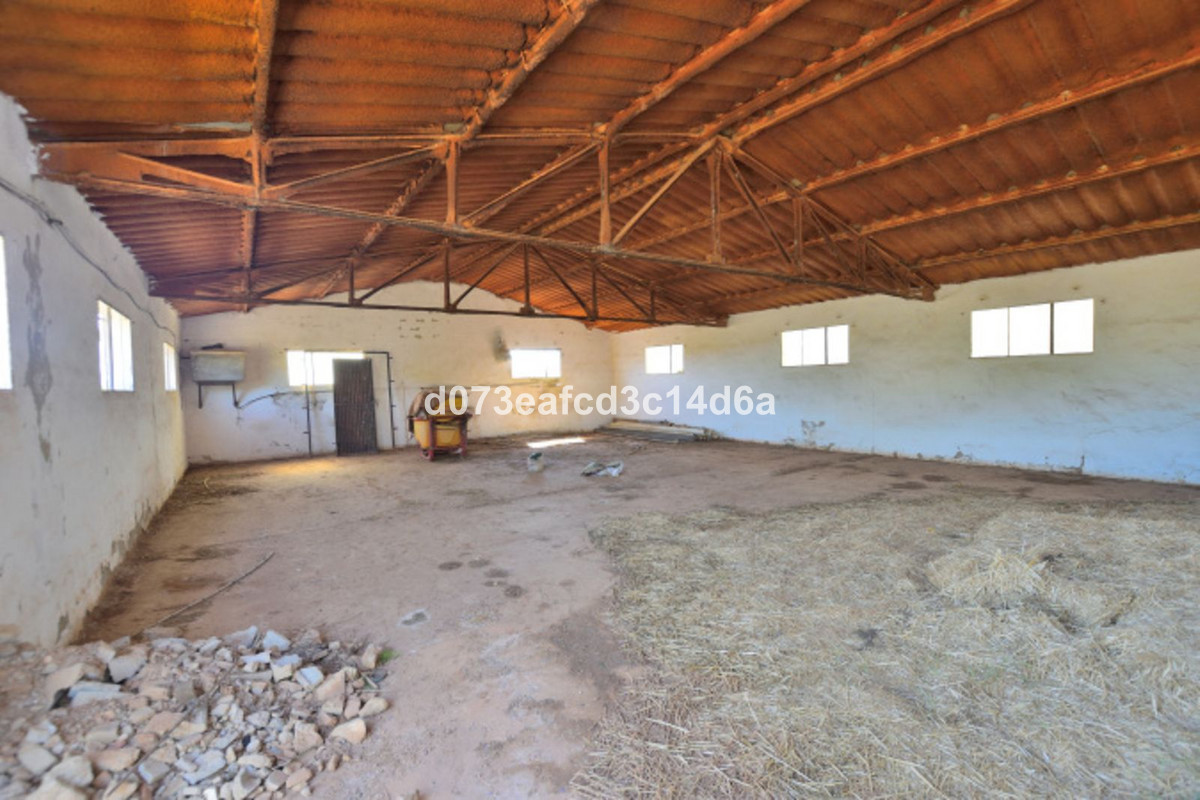 Finca - Cortijo te koop in Ronda | 1 slaapkamers H5438371