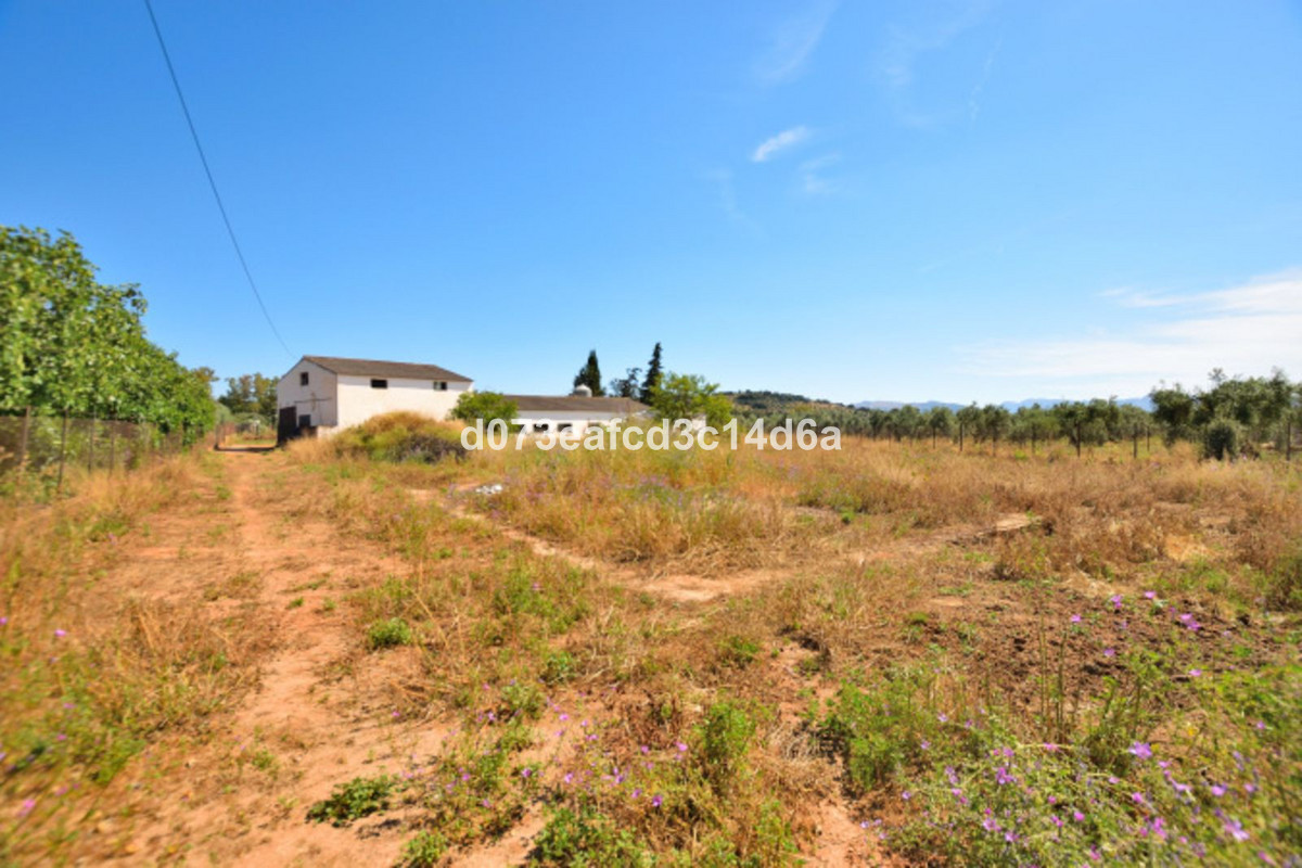 Finca - Cortijo te koop in Ronda | 1 slaapkamers H5438371
