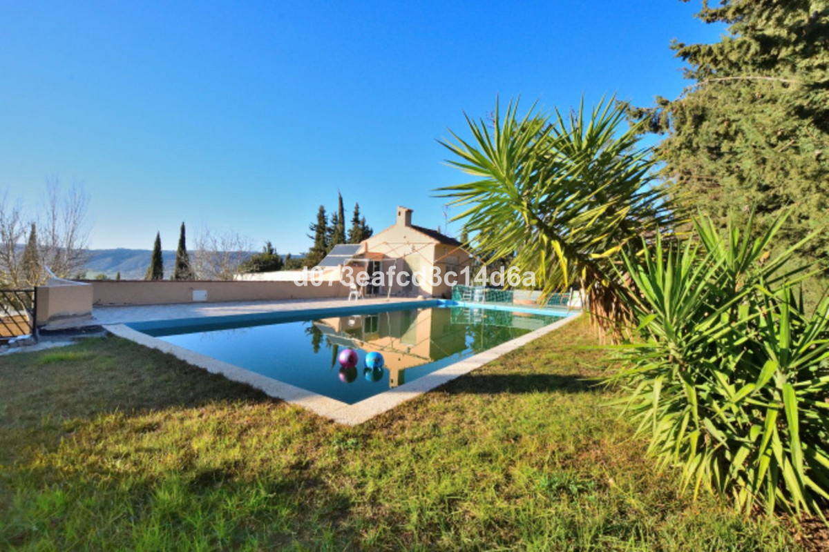 Finca - Cortijo te koop in Ronda | 3 slaapkamers H5438392