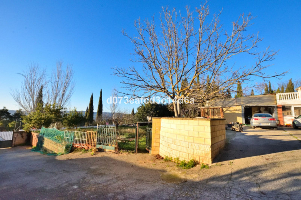 Finca - Cortijo te koop in Ronda | 3 slaapkamers H5438392