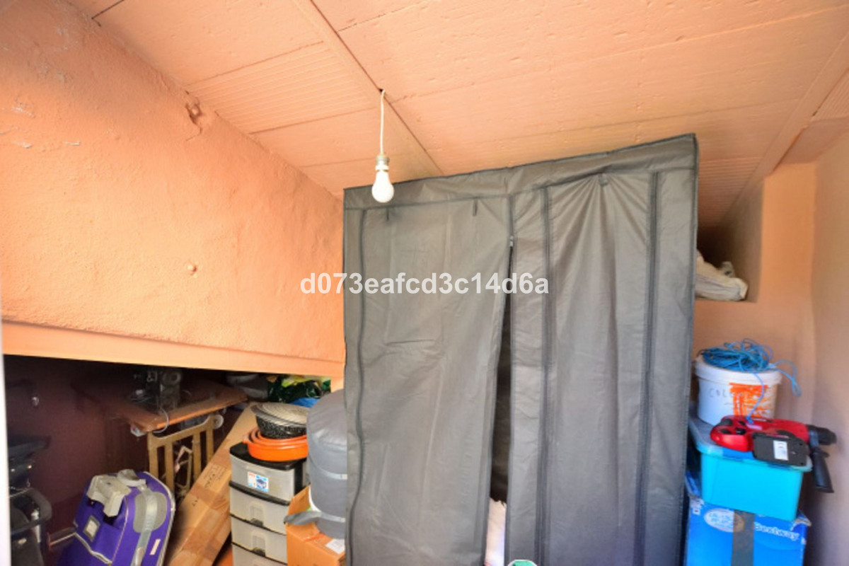 Finca - Cortijo te koop in Ronda | 3 slaapkamers H5438392