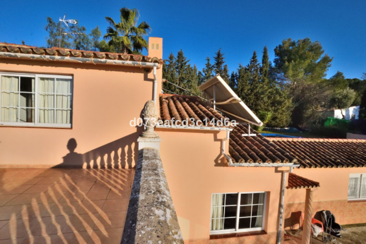 Finca - Cortijo te koop in Ronda | 3 slaapkamers H5438392