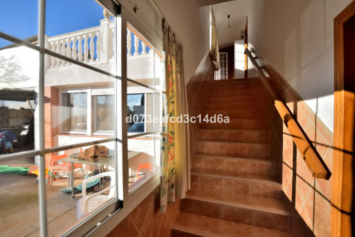 Finca - Cortijo te koop in Ronda | 3 slaapkamers H5438392