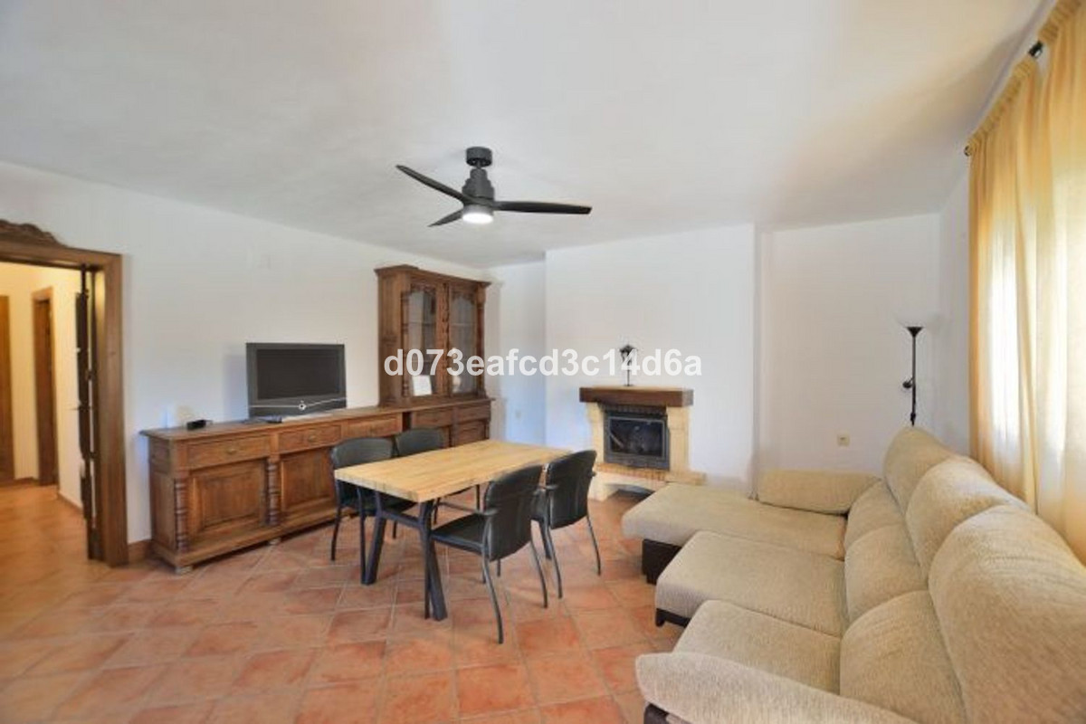 Finca - Cortijo te koop in Ronda | 2 slaapkamers H5446984