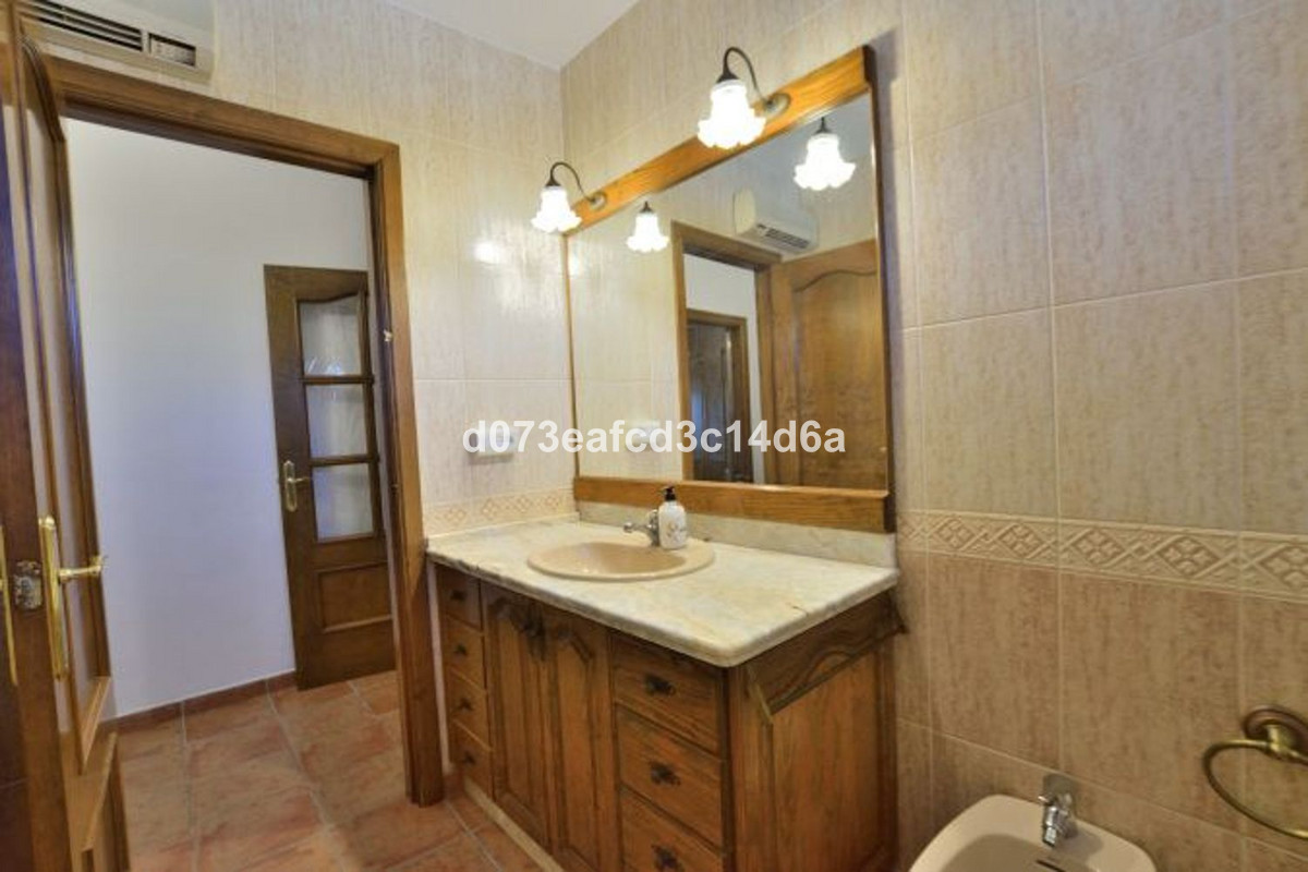 Finca - Cortijo te koop in Ronda | 2 slaapkamers H5446984
