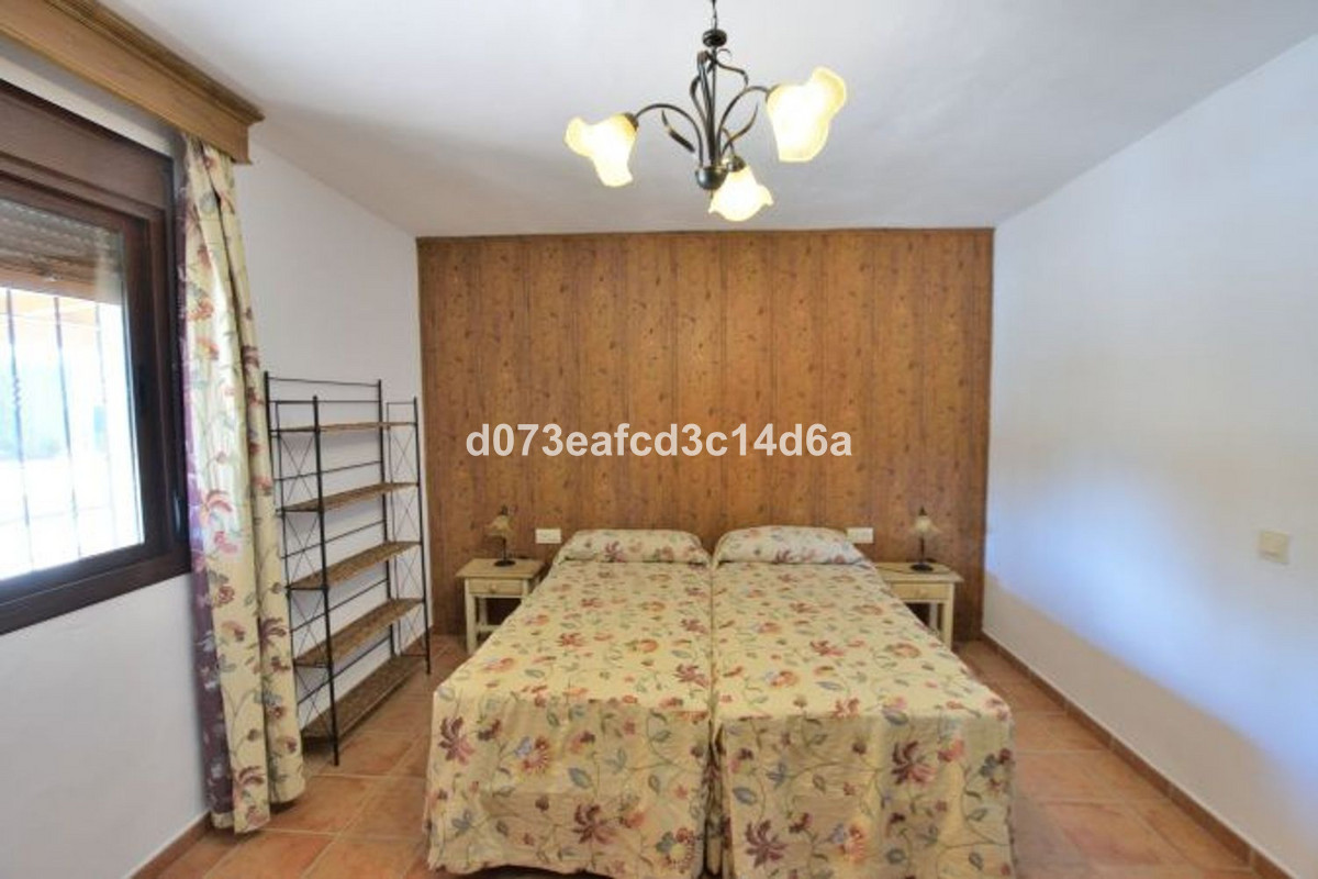 Finca - Cortijo te koop in Ronda | 2 slaapkamers H5446984