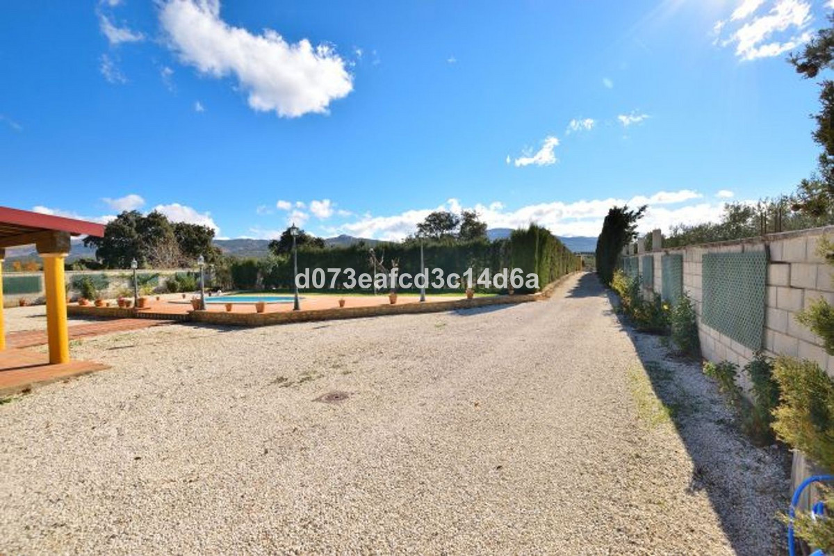 Finca - Cortijo te koop in Ronda | 2 slaapkamers H5446984