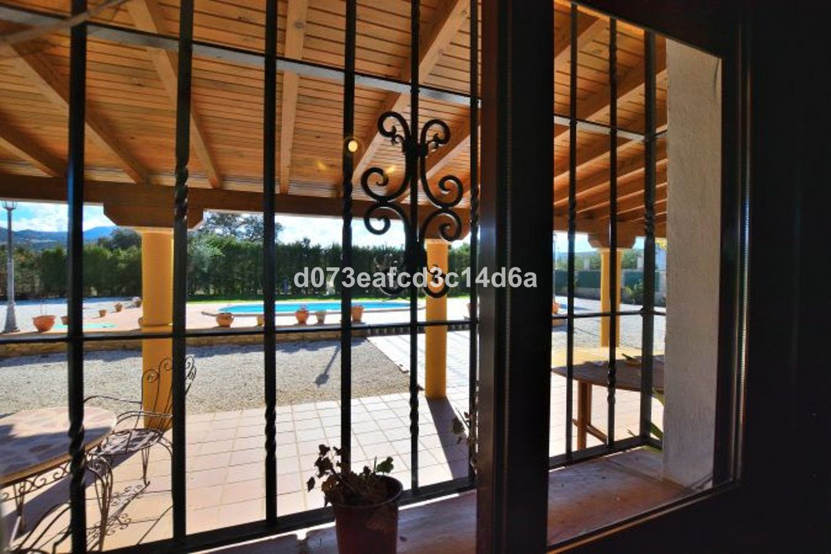 Finca - Cortijo te koop in Ronda | 2 slaapkamers H5446984