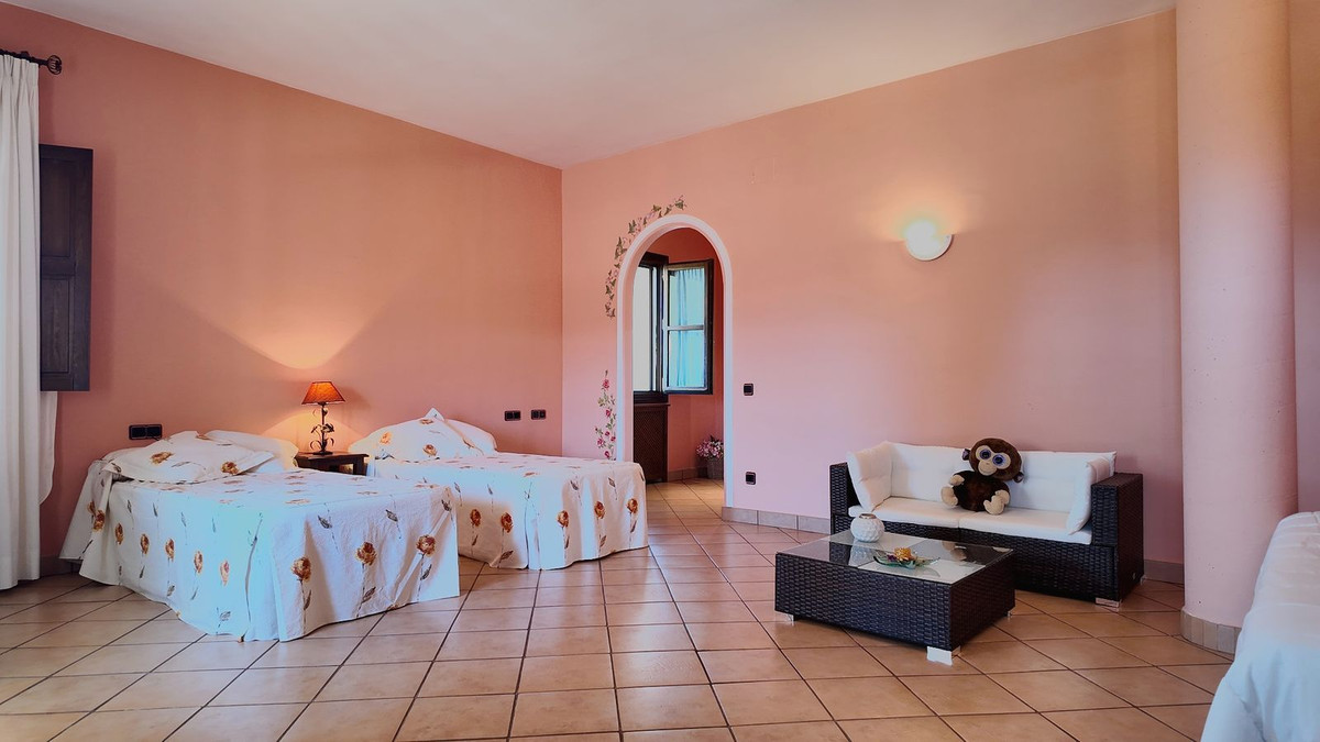 Property main view 25