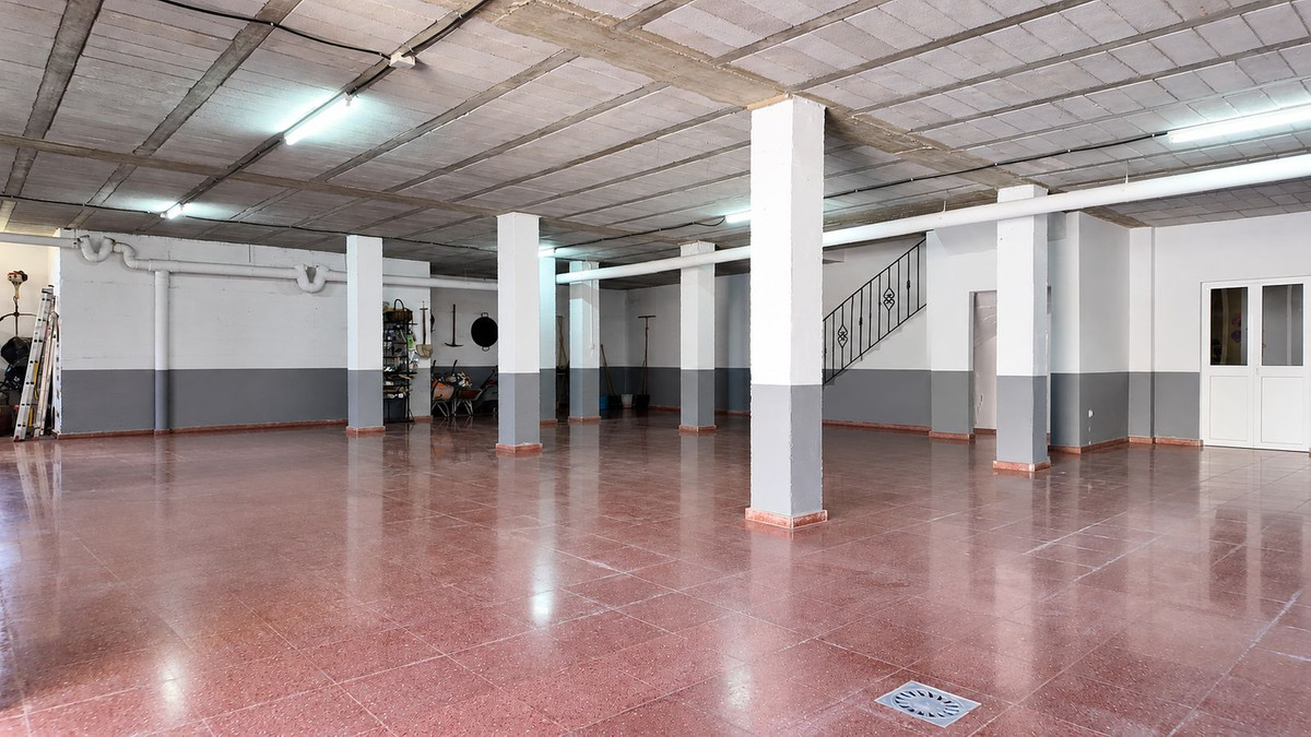 Property main view 38