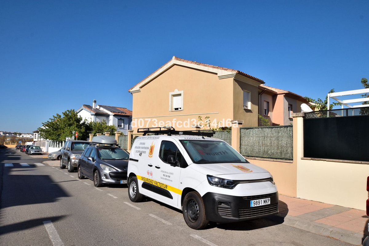 Property main view 33