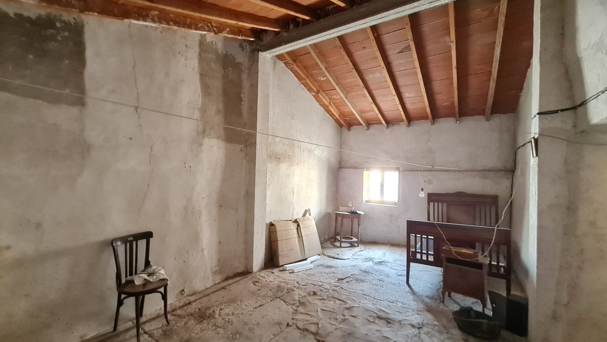 Property main view 12