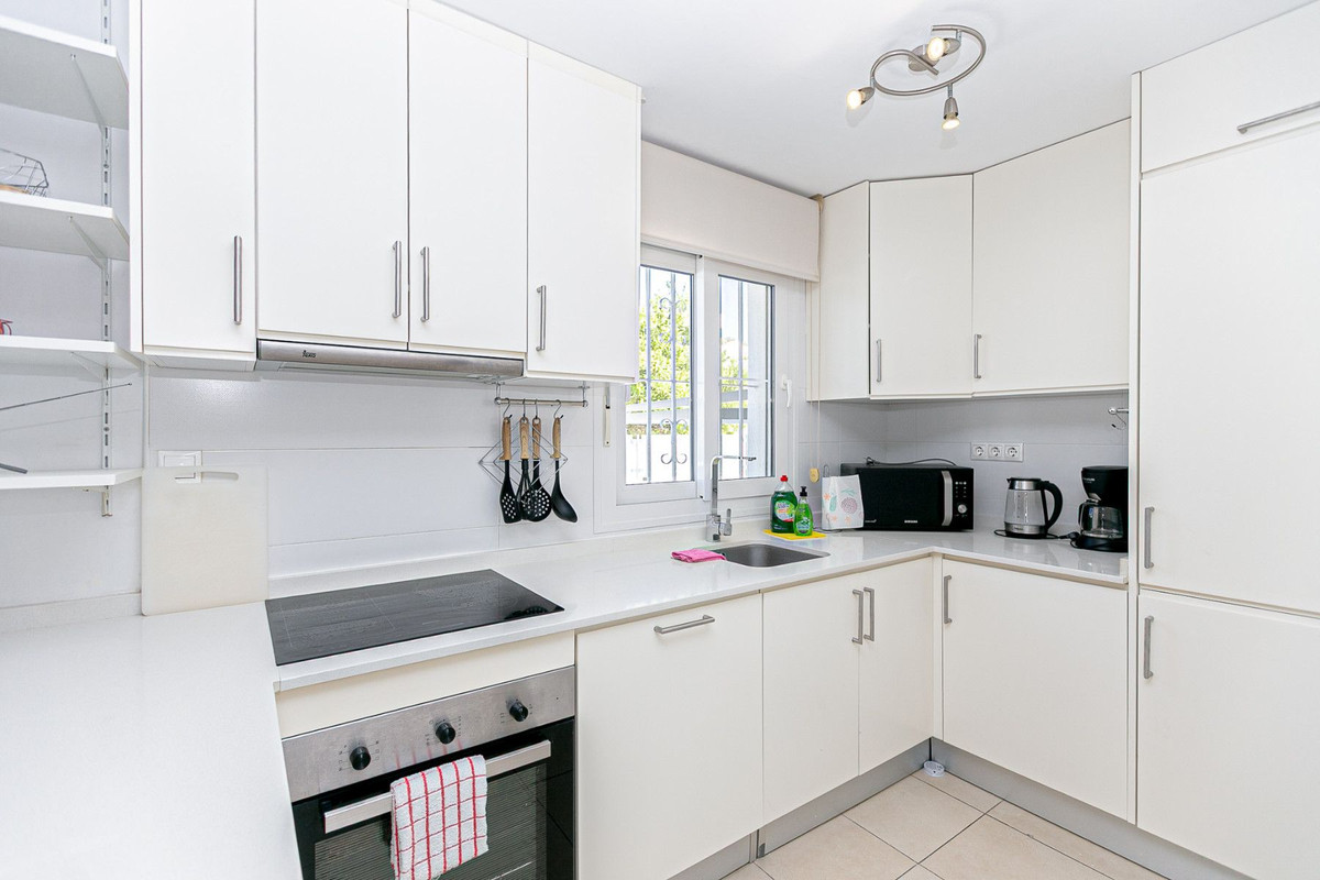 Huis te koop in San Fulgencio | 4 slaapkamers H5349646