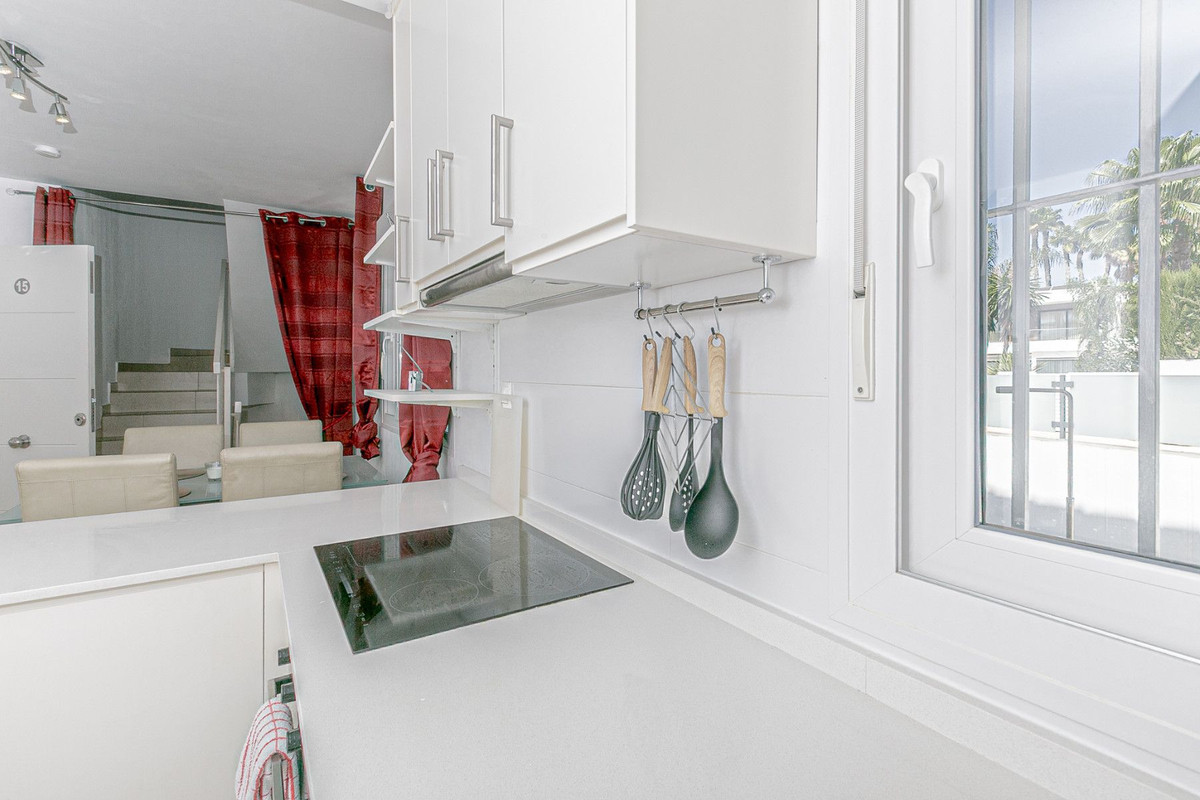 Huis te koop in San Fulgencio | 4 slaapkamers H5349646