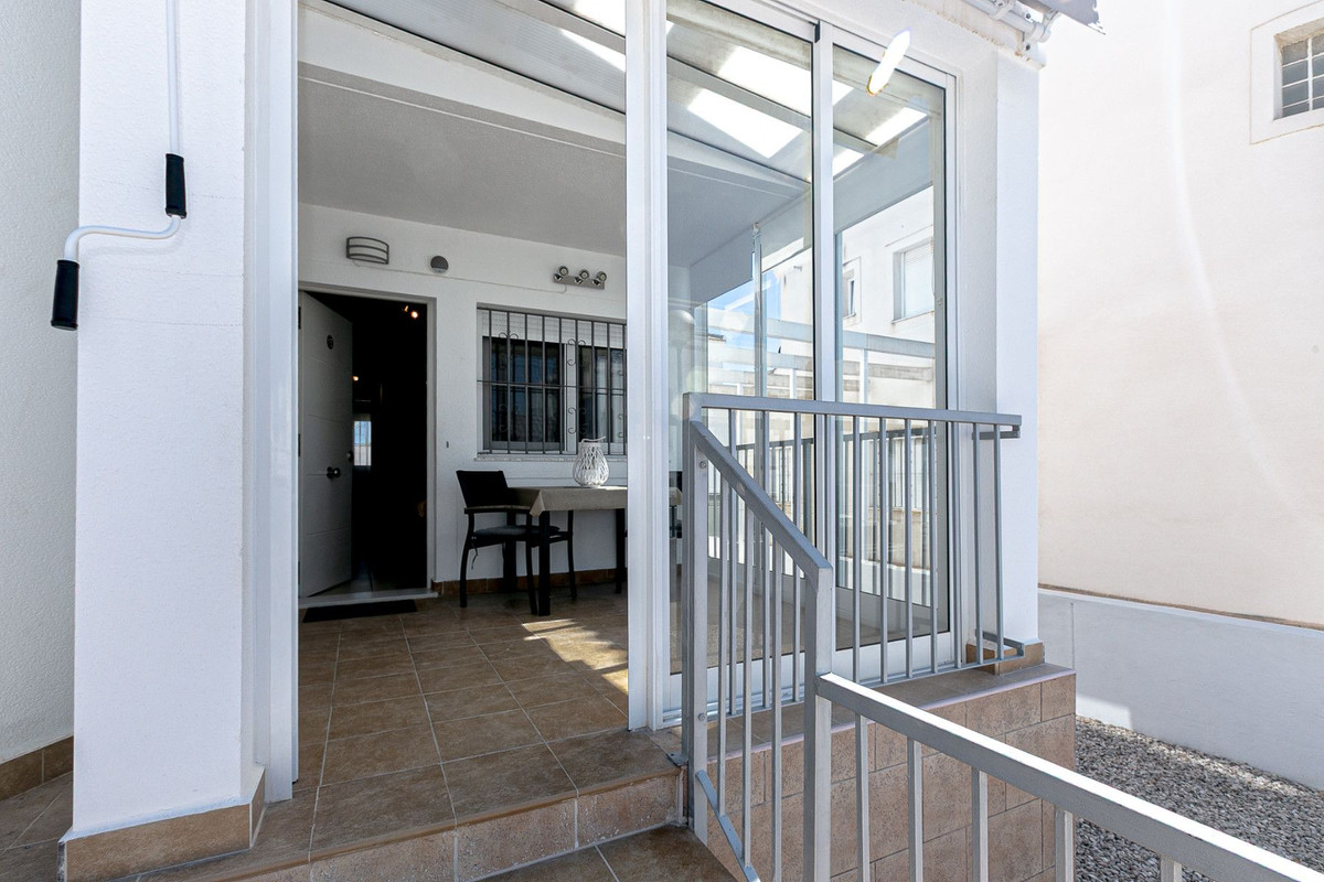 Huis te koop in San Fulgencio | 4 slaapkamers H5349646