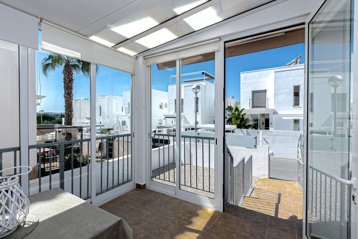 Huis te koop in San Fulgencio | 4 slaapkamers H5349646