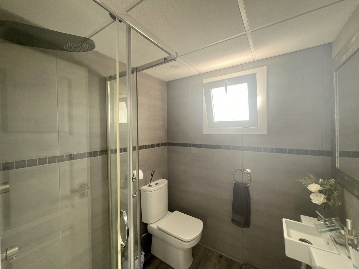 Vrijstaande Villa in San Luis de Sabinillas-11
