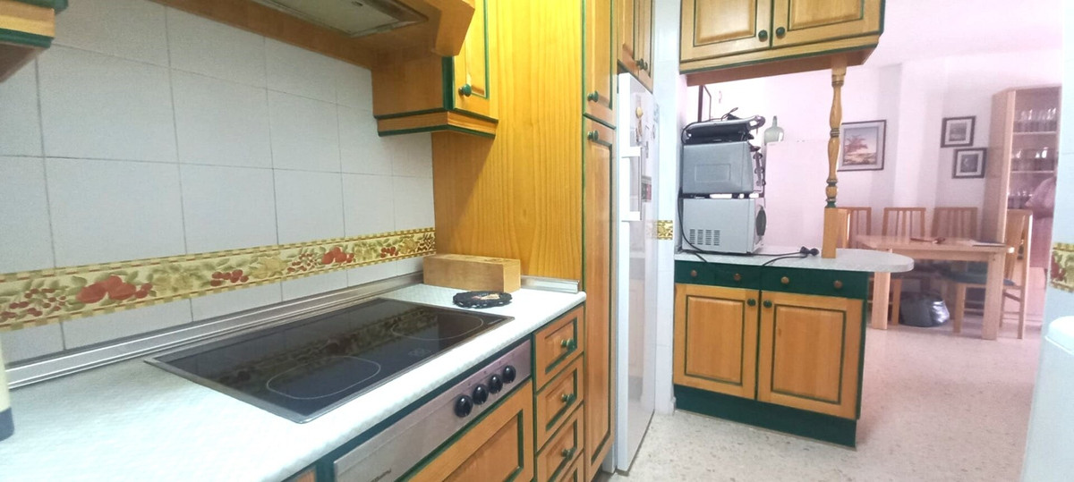 Huis te koop in San Luis de Sabinillas | 2 slaapkamers H4807810