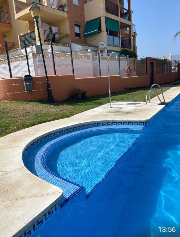 Huis te koop in San Luis de Sabinillas | 2 slaapkamers H4807810