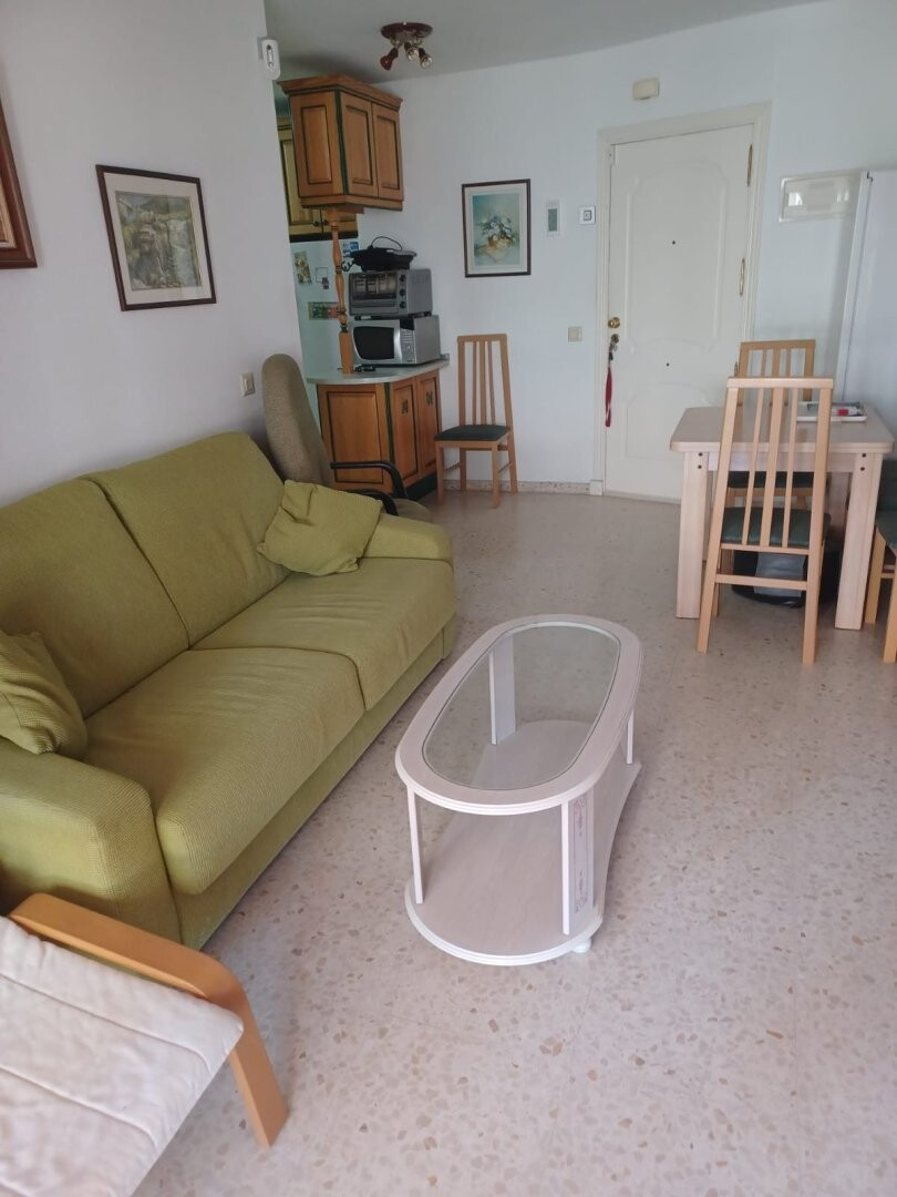 Huis te koop in San Luis de Sabinillas | 2 slaapkamers H4807810