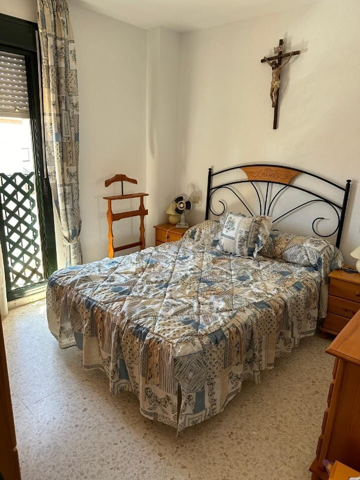 Huis te koop in San Luis de Sabinillas | 2 slaapkamers H4807810