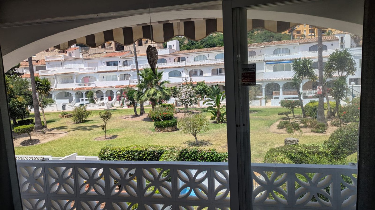 Huis te koop in San Luis de Sabinillas | 3 slaapkamers H5104231