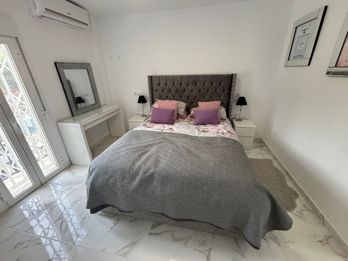 Appartement te koop in San Luis de Sabinillas | 1 slaapkamers H5130952