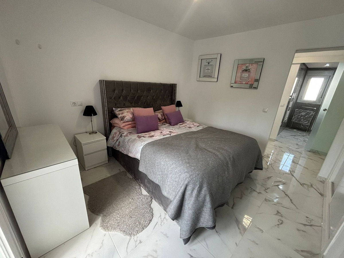 Appartement te koop in San Luis de Sabinillas | 1 slaapkamers H5130952