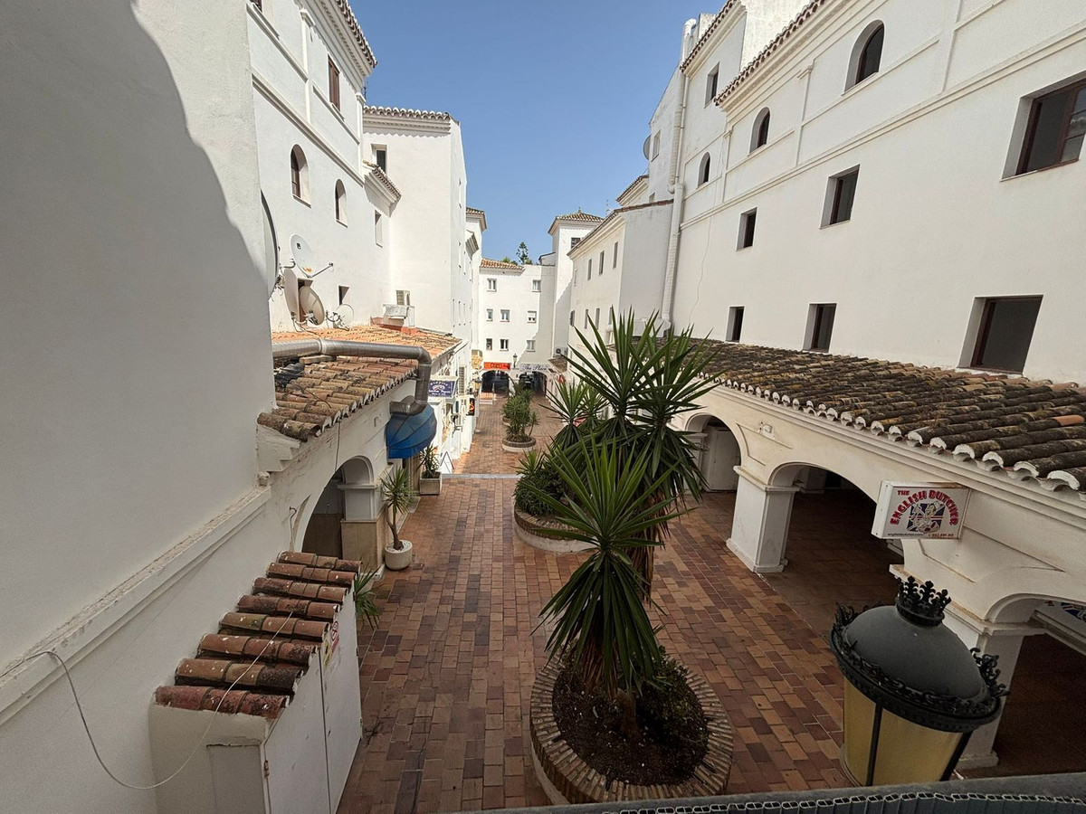 Appartement te koop in San Luis de Sabinillas | 1 slaapkamers H5130952