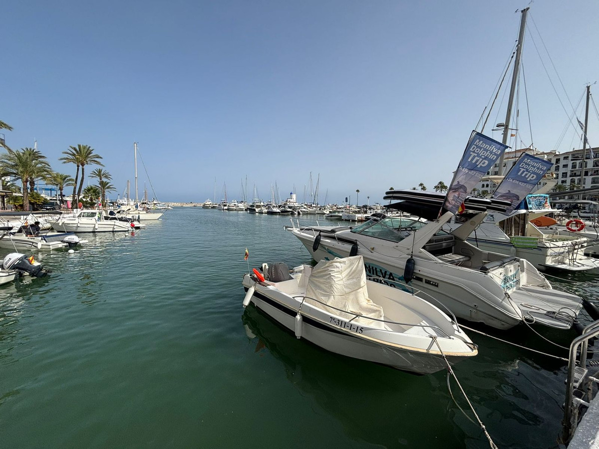 Appartement te koop in San Luis de Sabinillas | 1 slaapkamers H5130952