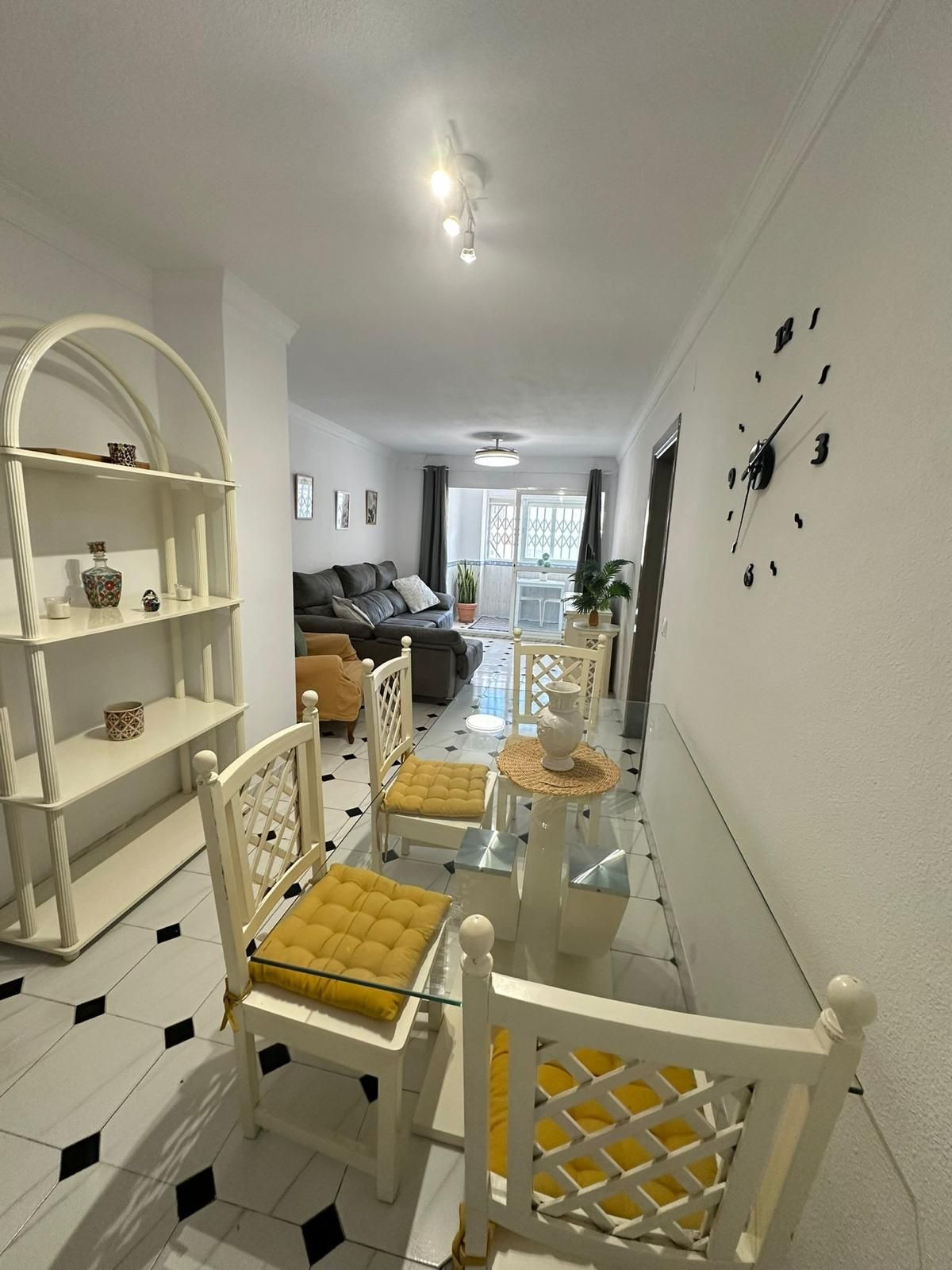 Appartement te koop in San Luis de Sabinillas | 2 slaapkamers H5141674