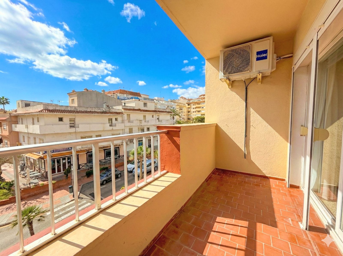 Appartement te koop in San Luis de Sabinillas | 4 slaapkamers H5287840