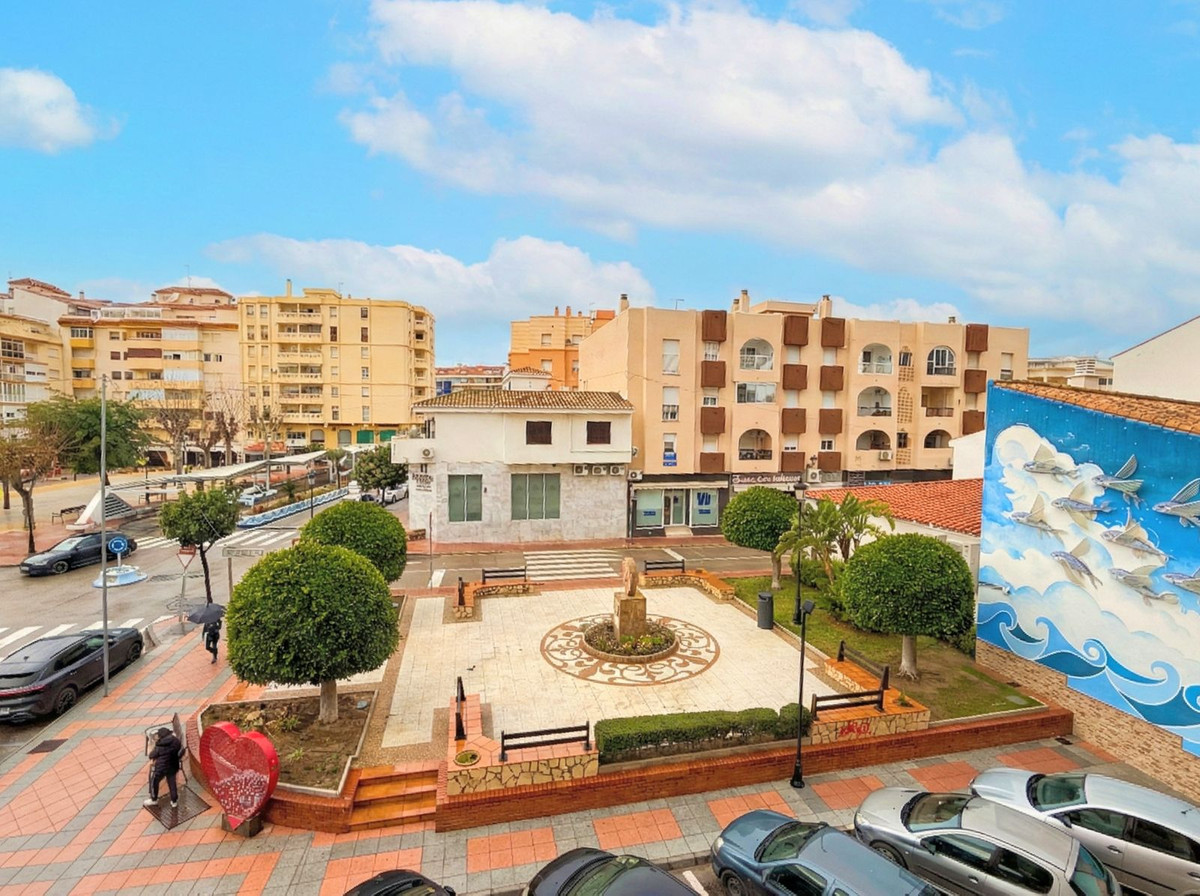 Appartement te koop in San Luis de Sabinillas | 4 slaapkamers H5287840
