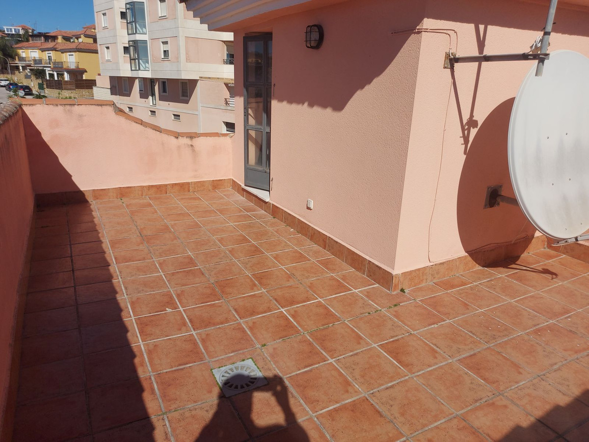 Huis te koop in San Luis de Sabinillas | 3 slaapkamers H5306377